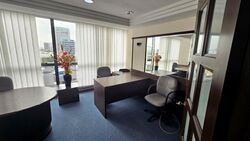 High Street Centre (D6), Office #612424541